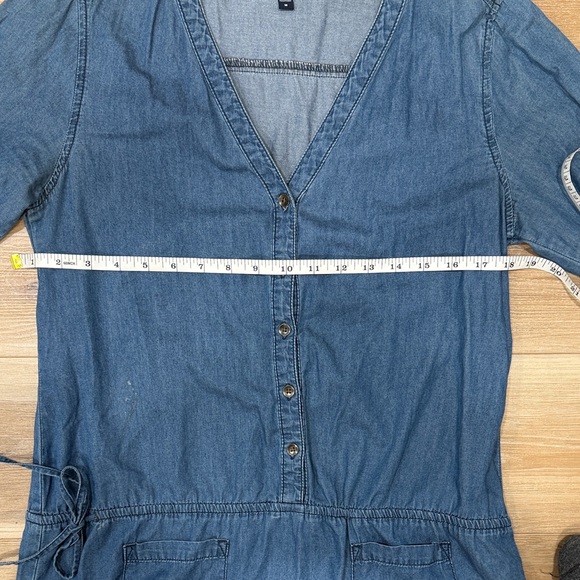 GAP Light Blue Denim Shirt - Picture 6 of 8